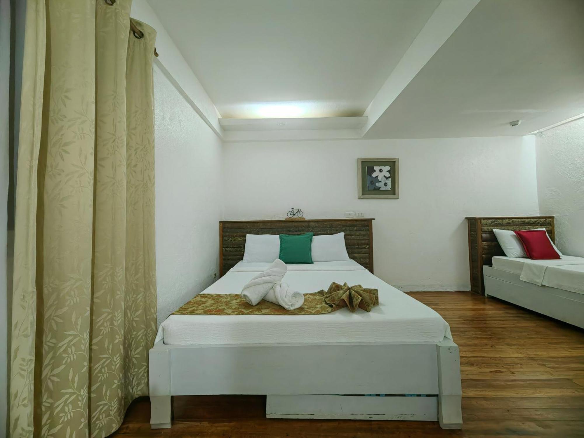 Alta Vista Ilocandia Inc. Pagudpud Phòng bức ảnh